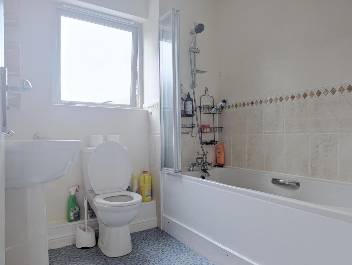 Guest Rooms Near City Centre & Dock Free Parking Liverpool Exterior foto