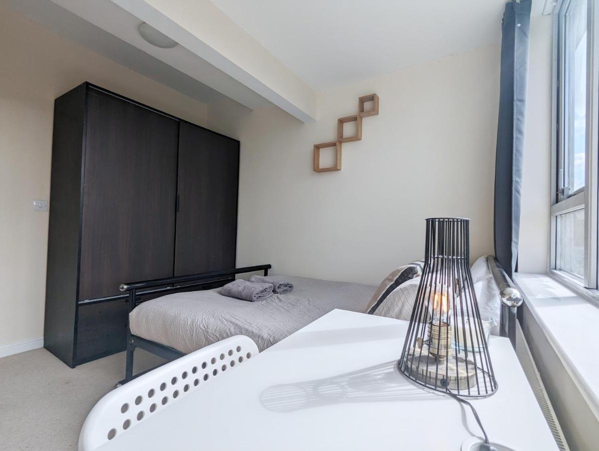 Guest Rooms Near City Centre & Dock Free Parking Liverpool Exterior foto